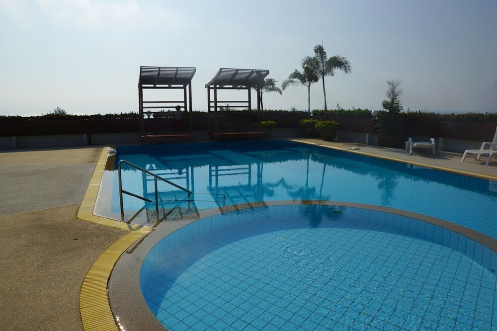 AG Property — Klaeng — photo 2