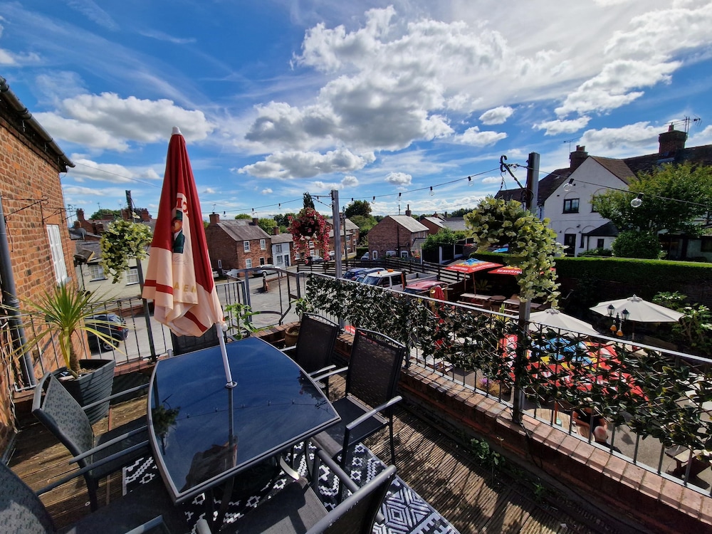 The Foresters Arms — hotel in Tarporley