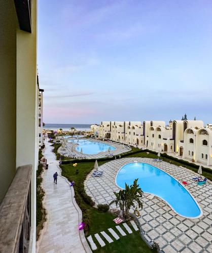 luxury Beachfront Studio Foreign Nationals Only in Hurghada, Egypt