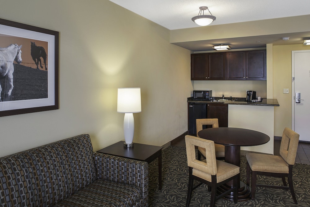 Holiday Inn Ardmore I 35 by IHG - photo 12