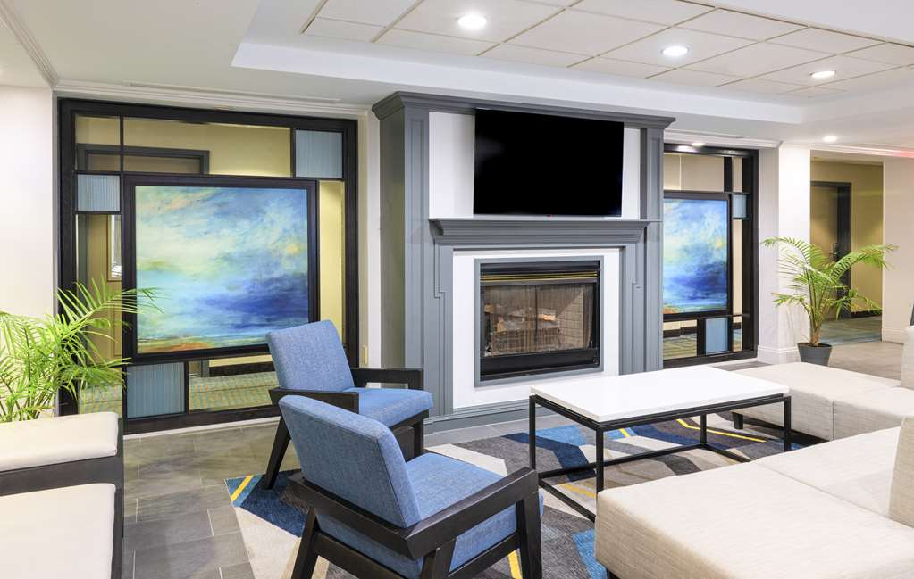 Hyatt House Herndon Reston - photo 36