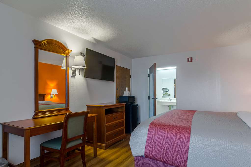 Motel 6 Waycross - photo 13
