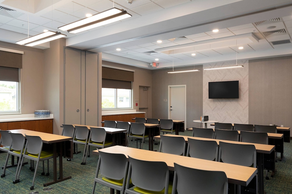 SpringHill Suites by Marriott Cape Canaveral Cocoa Beach - photo 33