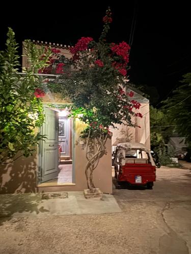 villa aneme Spetses — 4-Star Luxury Hotel in Spetses, Greece