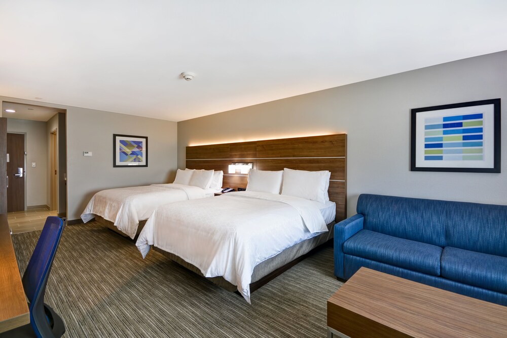 Holiday Inn Express & Suites Houston NASA Boardwalk Area by IHG - photo 14