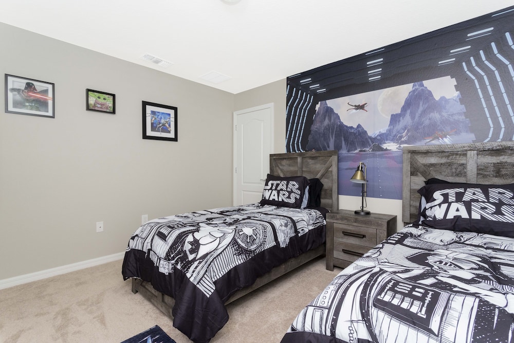 Stunning 6 Bd w Pool Close to Disney @ Solterra Resort 7211 - photo 19