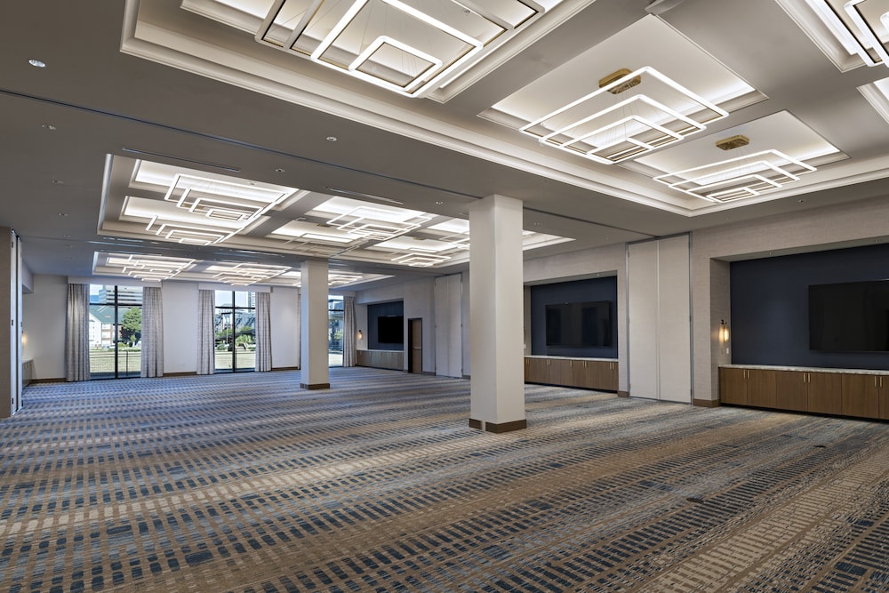 Hotel Indigo Irving Las Colinas by IHG - photo 41