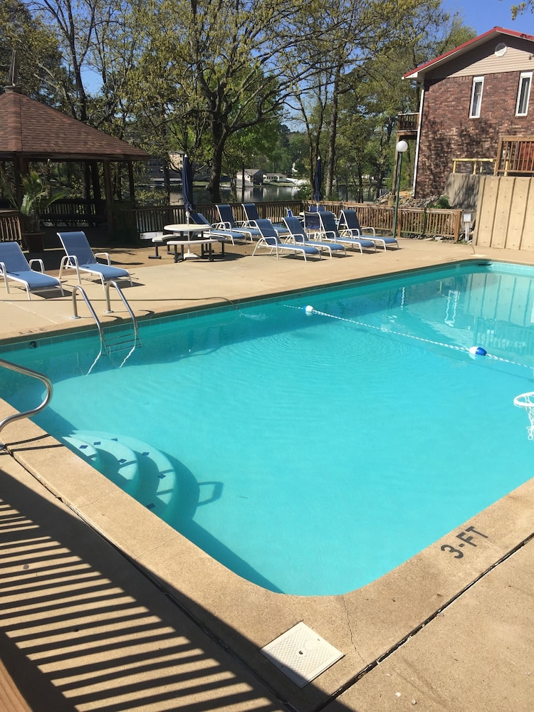 The Wharf Resort - photo 14