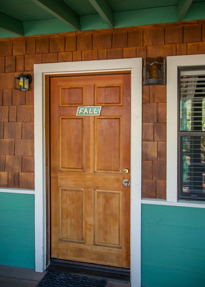 Idyllwild Inn - photo 250