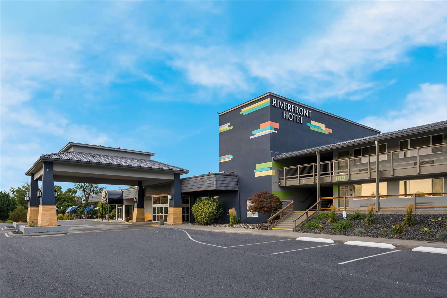 Richland Riverfront Hotel And Conference Center Ascend Hotel Collection — Richland