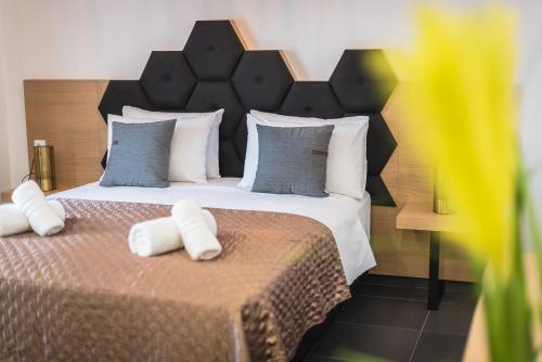Acropolis foothill — 4-Star Luxury Hotel in Athens, Greece