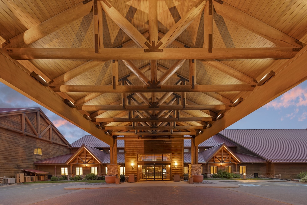 Grand Lodge Waterpark Resort - photo 58