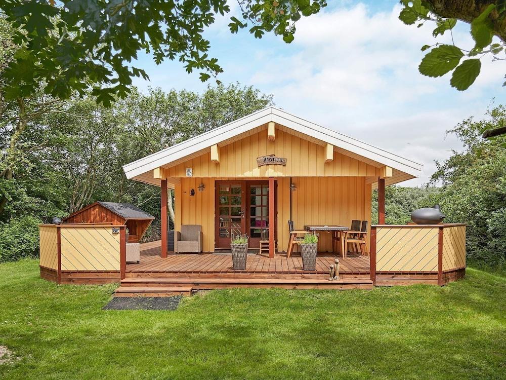 Stunning Home In Hurup Thy With Wifi — 4-Star Luxury Hotel in Hurup, Denmark