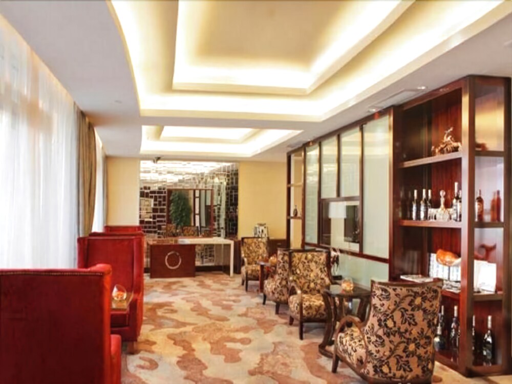 Golden Shining New Century Grand Hotel Beihai — 4-Star Luxury Hotel in Beihai, People's Republic of China