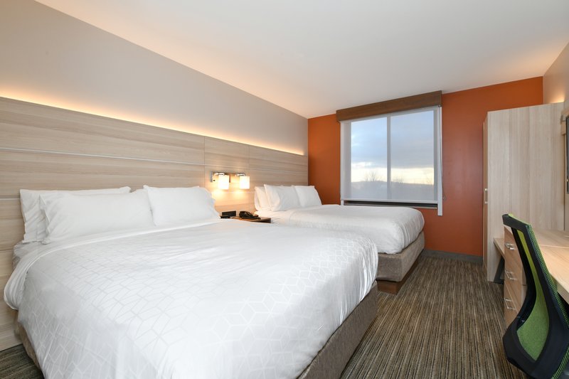 Holiday Inn Express Staten Island West - photo 13