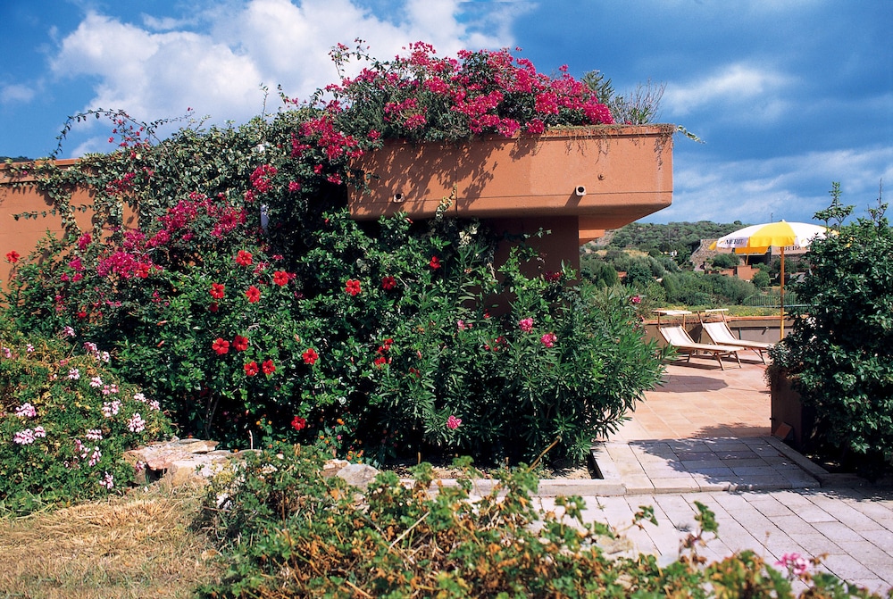 Eco Village Baia delle Ginestre — Teulada — photo 4