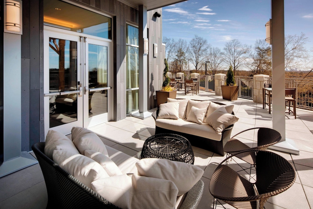 Courtyard by Marriott Atlanta Vinings Galleria - photo 40
