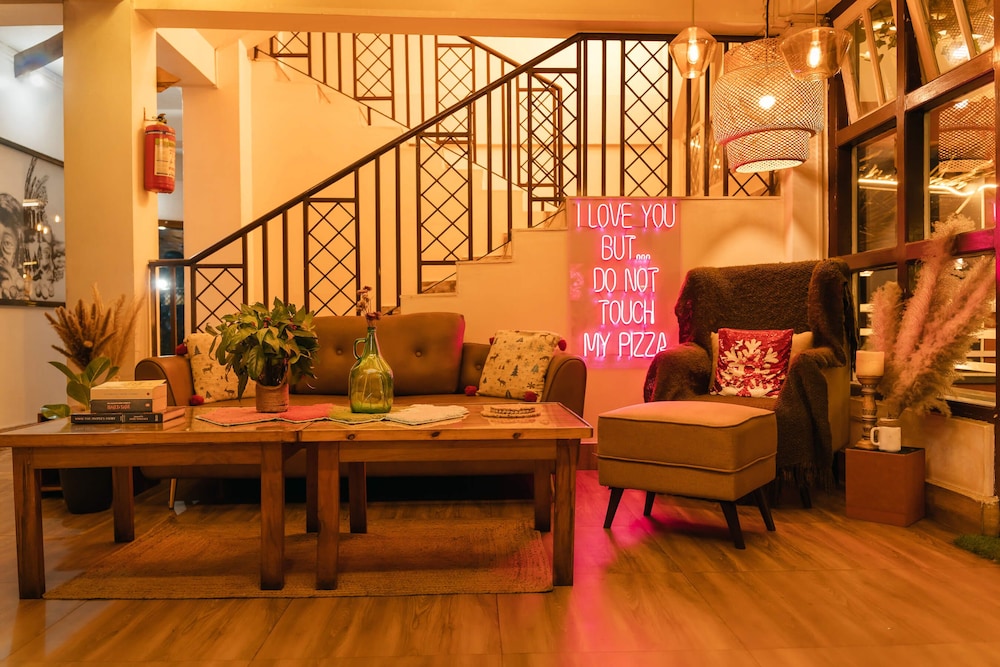 The Living Roof in Shillong, India