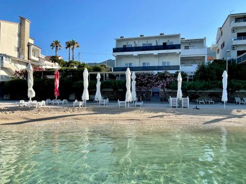 J&D luxury apartment — 4-Star Luxury Hotel in Podstrana, Croatia