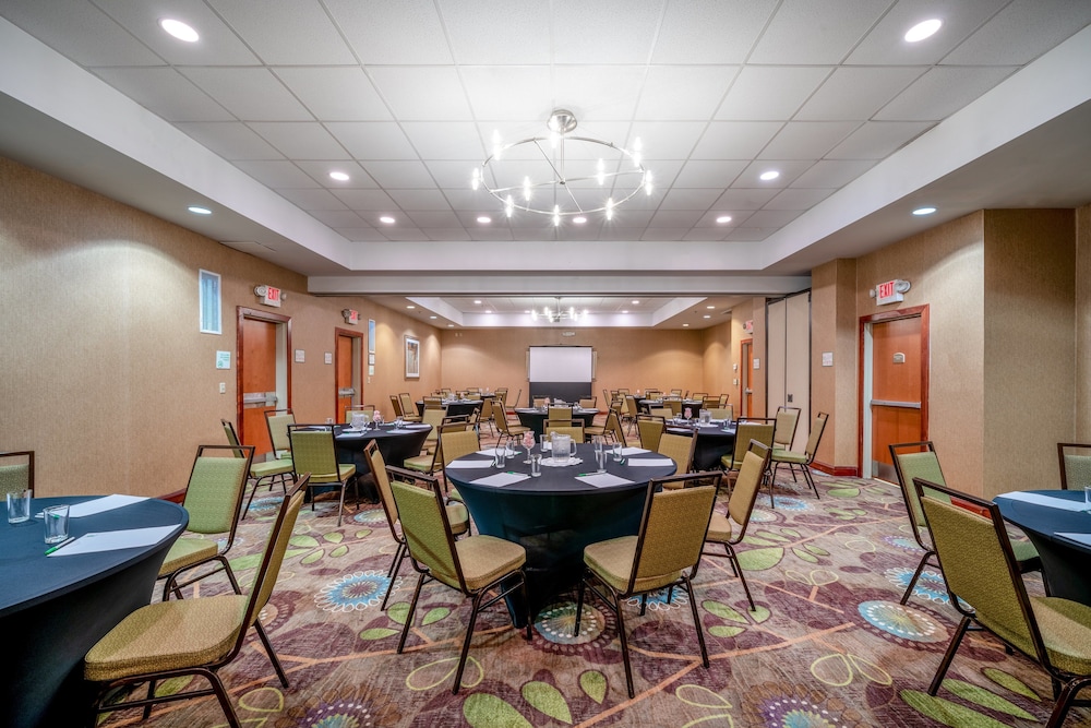 Holiday Inn Manassas Battlefield by IHG - photo 28