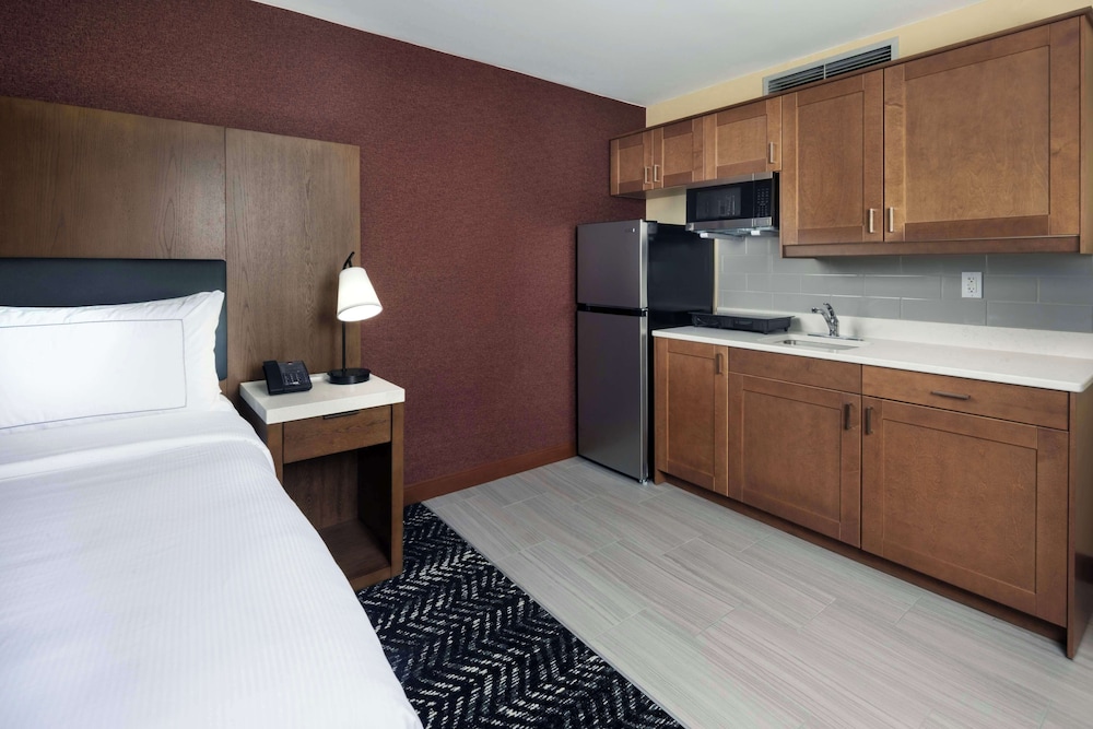 DoubleTree by Hilton Manhattan KS - photo 18