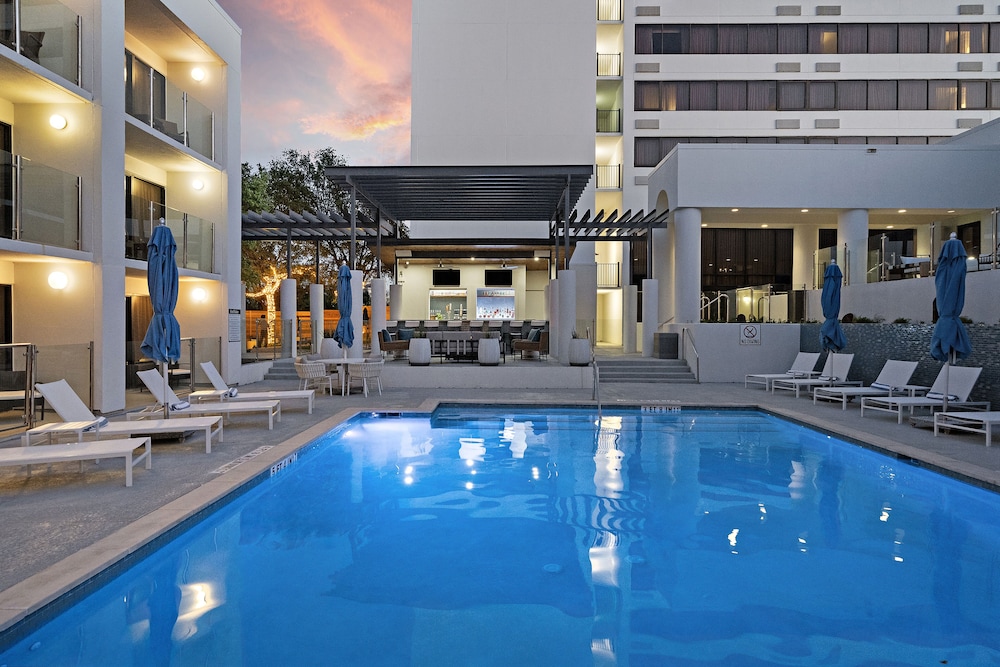 Hilton College Station & Conference Center - photo 50