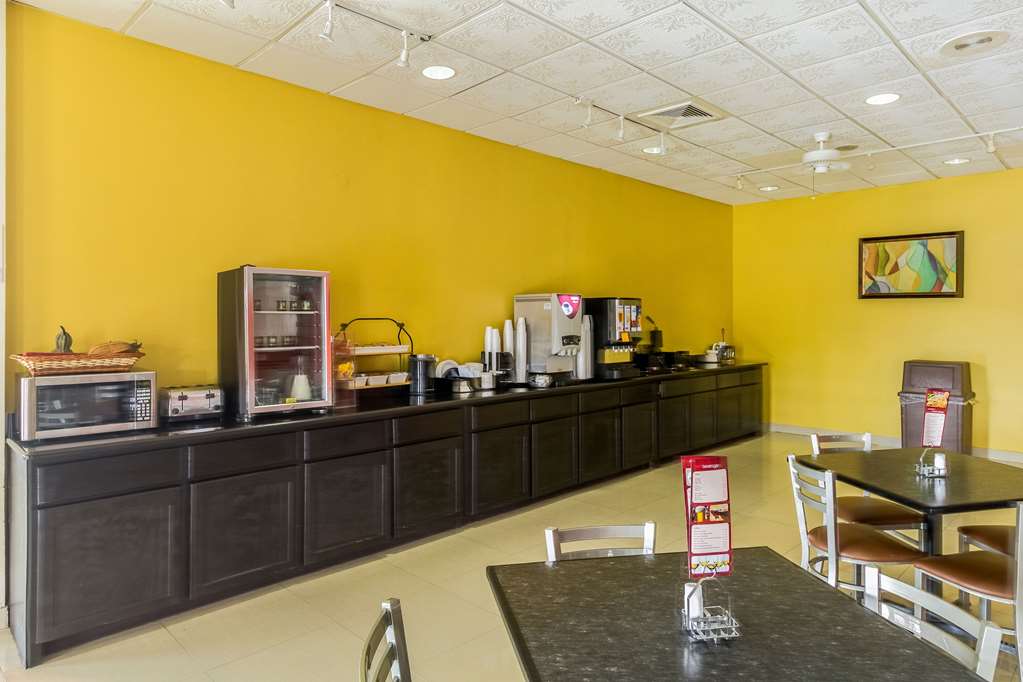 Clarion Inn near McAllen Airport - photo 29