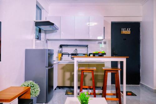 Golden Mango Heights B303