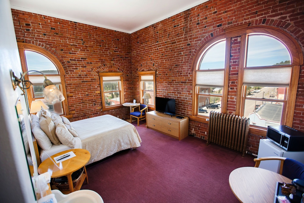 Victor Hotel - photo 24