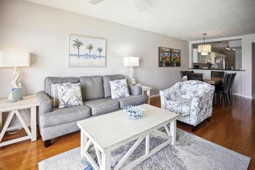 Land's End 5 303 Gulf Bay Front - photo 4