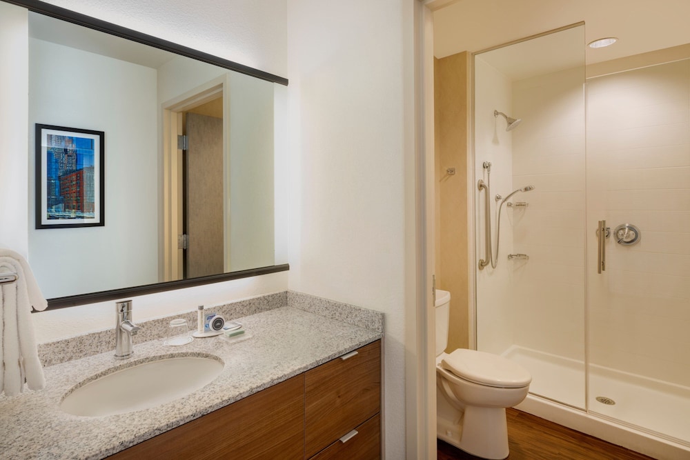 Residence Inn by Marriott Boston Downtown Seaport - photo 46