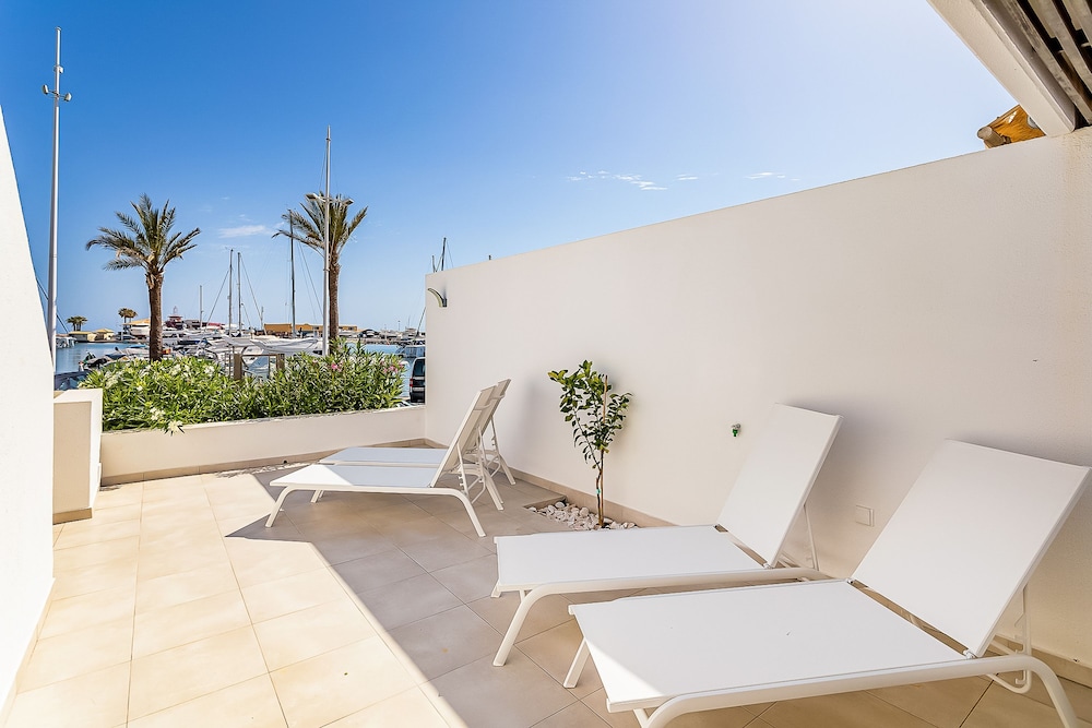 Vista dos Seus Sonhos T2 HsR Vilamarina — 4-Star Luxury Hotel in Vilamoura, Portugal