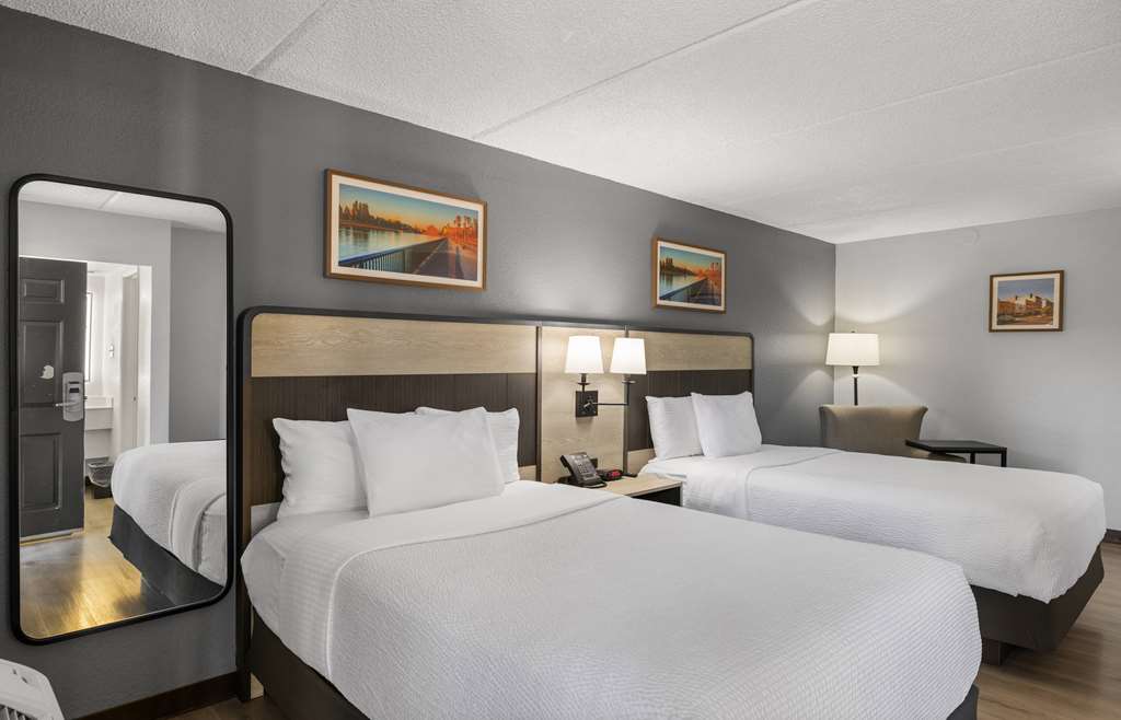 La Quinta Inn by Wyndham Stockton - photo 13