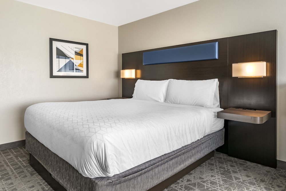 Holiday Inn Express & Suites Carlisle Southwest I 81 by IHG - photo 14