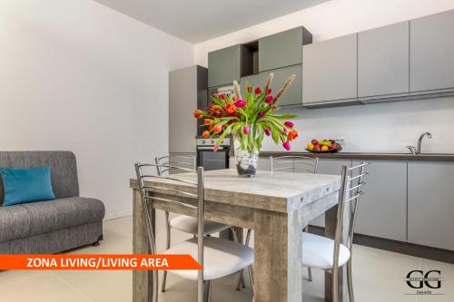Gigi House Appartamento Piazza Mazzini 200M Dal Mare — 4-Star Luxury Hotel in Lido Di Jesolo, Italy
