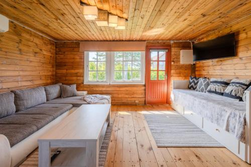 Papli suvemajake in Haapsalu, Estonia