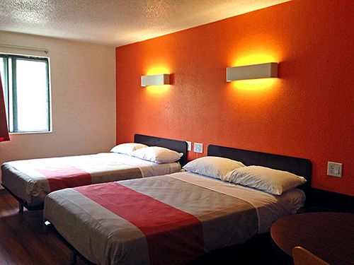 Motel 6 Omaha - photo 14