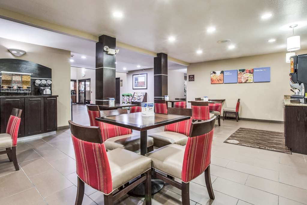 Comfort Inn & Suites Love Field Dallas Market Center - photo 24