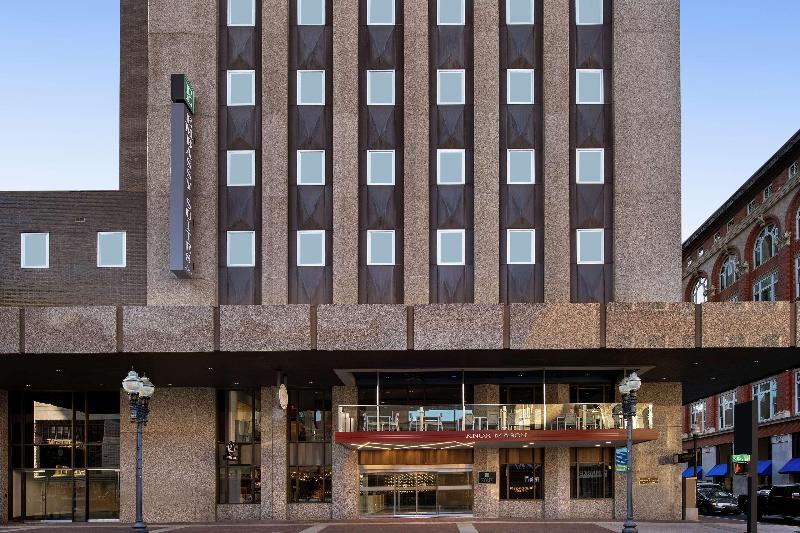 Embassy Suites by Hilton Knoxville Downtown - photo 6