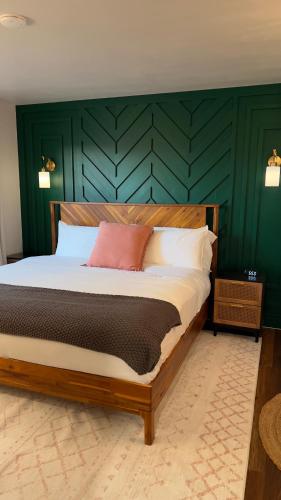 Seaside Serenity - last minute hotel in Daytona Beach