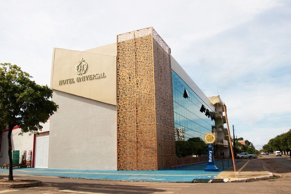 Hotel Universal — Santarem