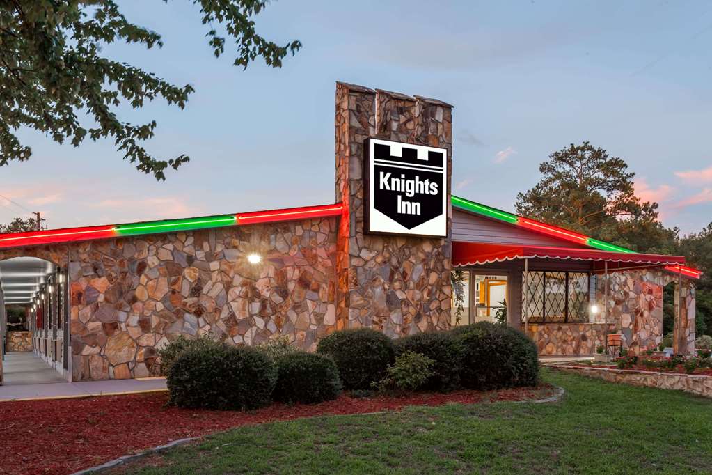 Knights Inn Columbia - photo 2