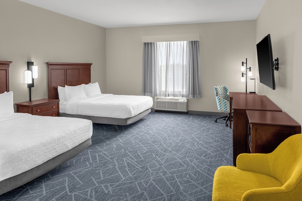 Hampton Inn & Suites Coconut Creek - photo 21