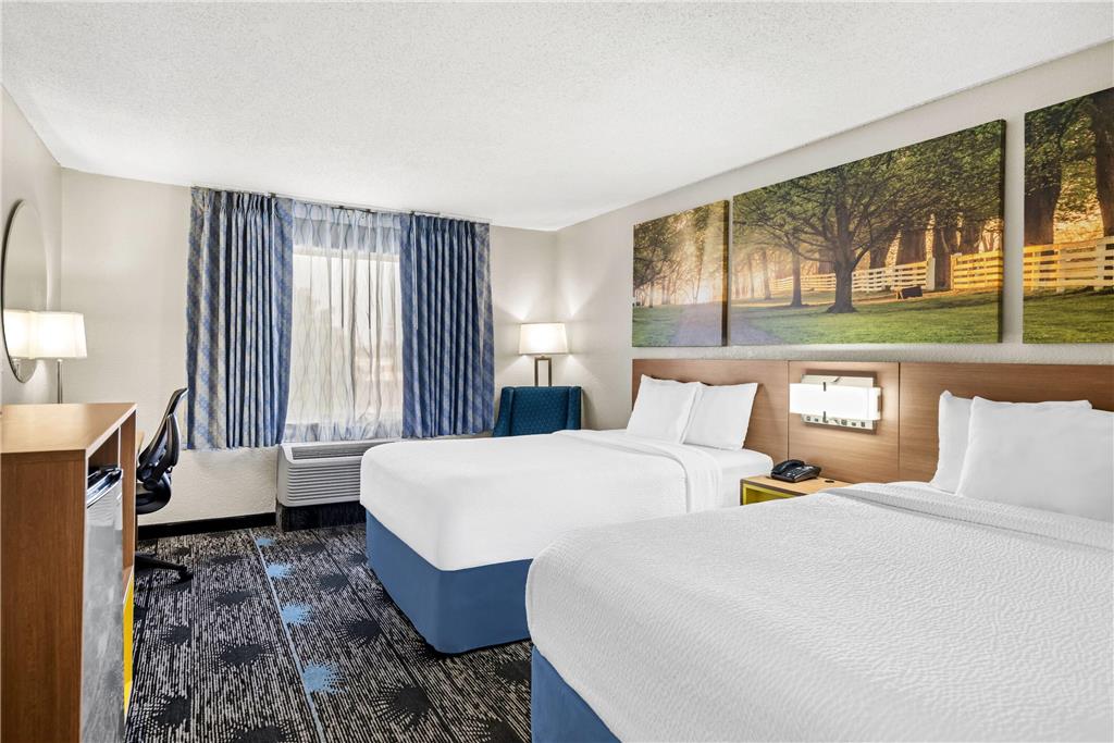 Days Inn by Wyndham Chattanooga Hamilton Place - photo 17