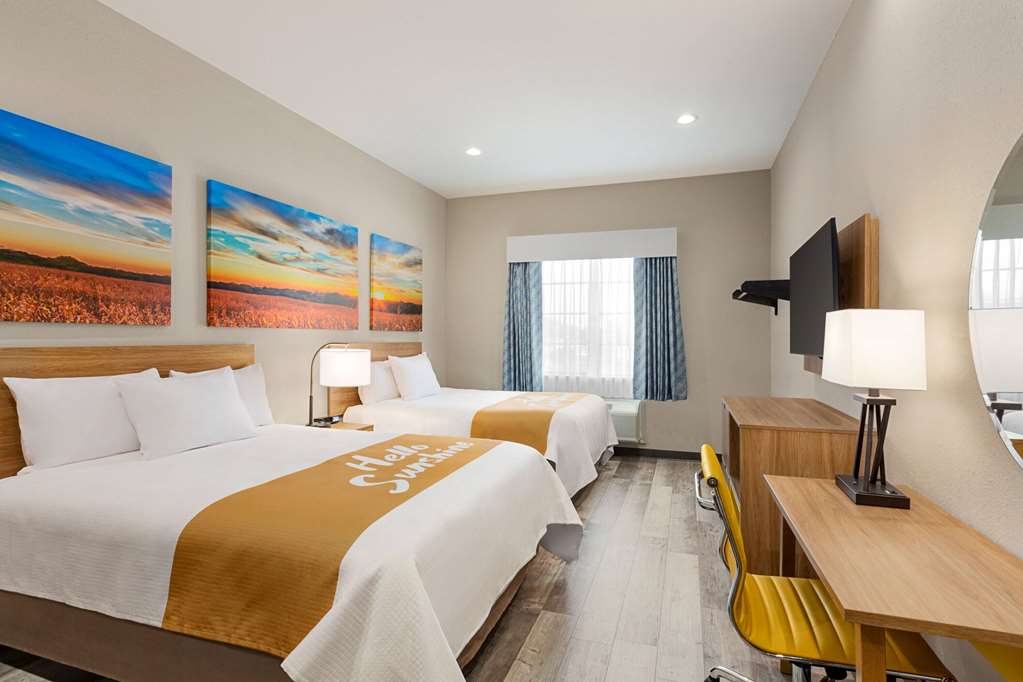 Days Inn & Suites by Wyndham Greater Tomball - photo 27
