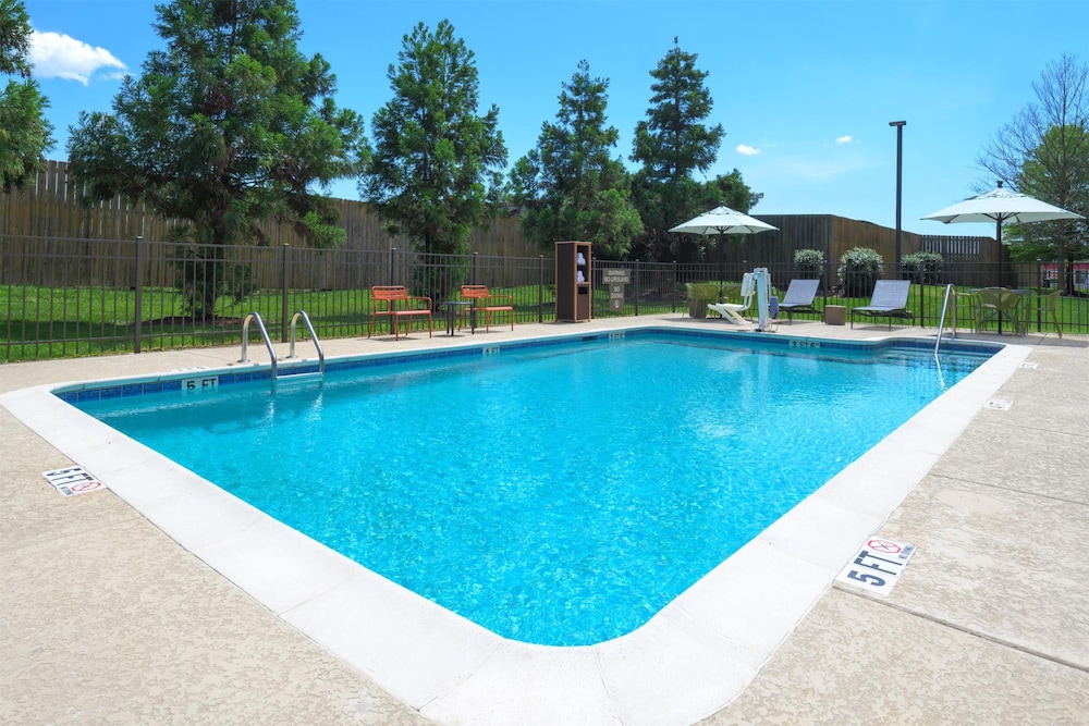 Hampton Inn Kimball - photo 24