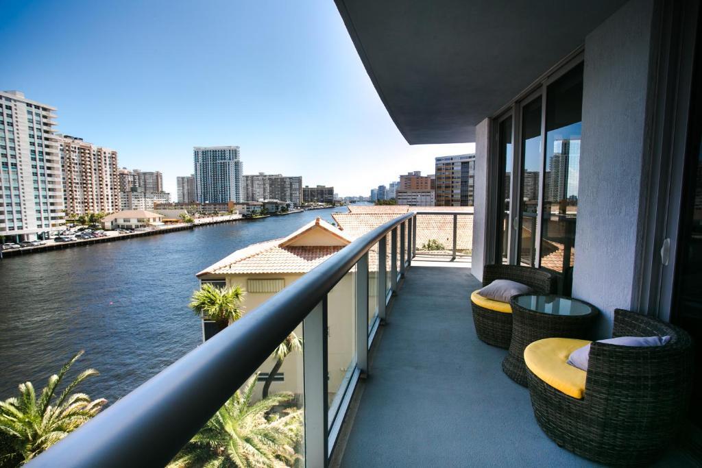 Beachwalk Resort by Miami Management - photo 15