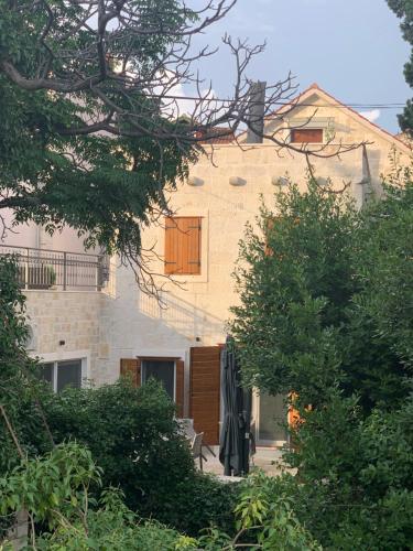 La BellaSu House in house — 4-Star Luxury Hotel in Sutivan, Croatia
