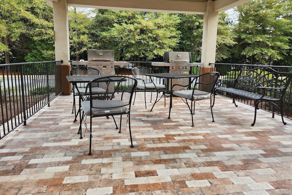 Candlewood Suites Greenville NC by IHG - photo 41