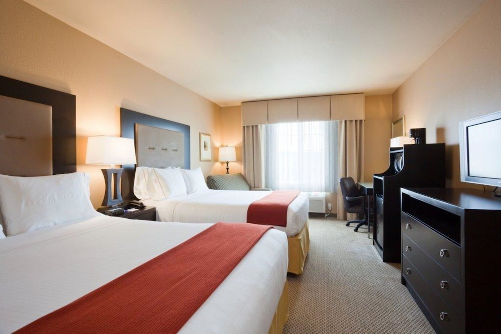 Holiday Inn Express & Suites Duncan by IHG - photo 7